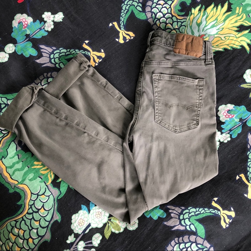 American Eagle Slim Fit chinos